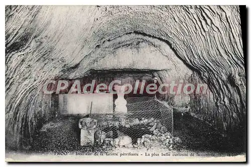 Cartes postales Troo Interieur de la Grotte Petrifiante La Plus Belle curiosite de la contree