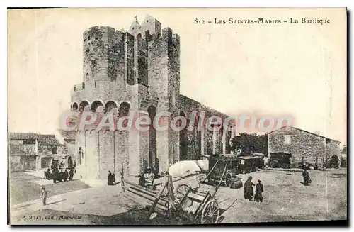 Cartes postales Les Saintes Maries La Basilique