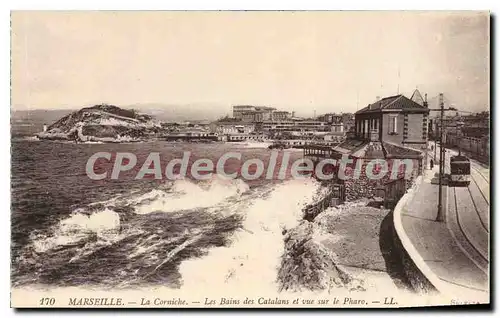 Cartes postales Marseille La Corniche Les Bains des Catalans et vue sur le Pharo