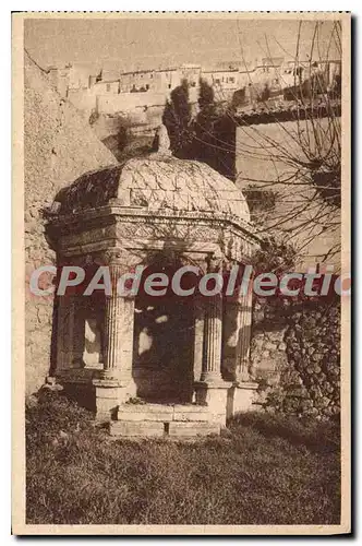 Ansichtskarte AK Les Baux pavillon et Cour d'amour de la Reine Jeanne