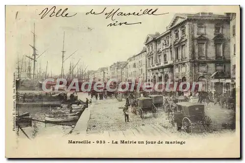 Cartes postales Marseille Le Mairie un jour de mariage