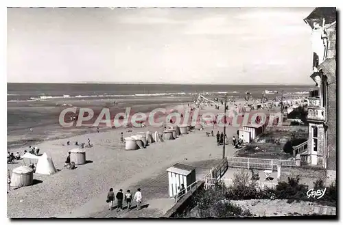 Ansichtskarte AK Houlgate Calvados Vue d'ensemble de la Plage