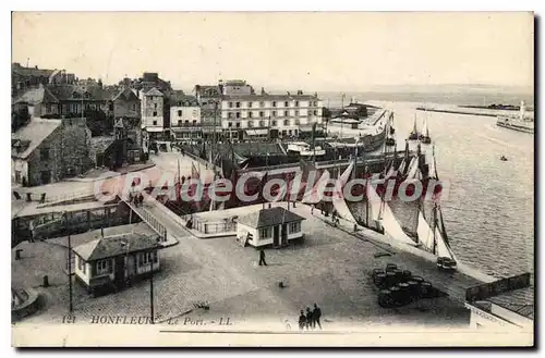 Cartes postales Honfleur Le Port