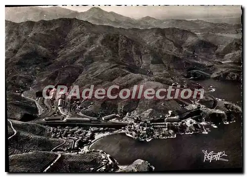 Cartes postales moderne En Rousillon La Cote Vermeille Vue aerienne Le Cap Cerbere et le Tunnel de Port Bou