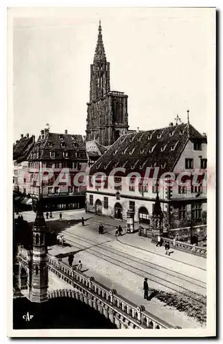 Ansichtskarte AK Strasbourg Vue sur la Cathedrale et le Musee Historique