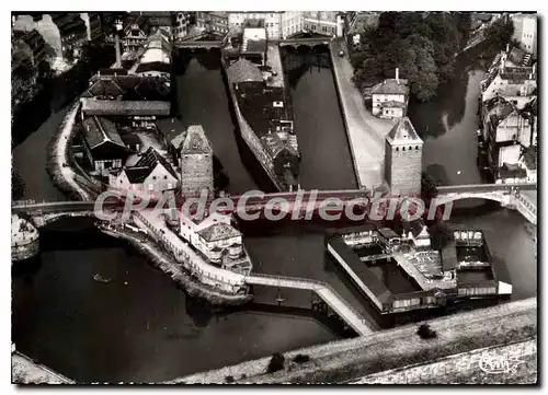 Cartes postales moderne Strasbourg Vue aerienne Les Ponts Couverts