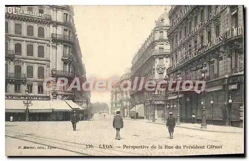 Ansichtskarte AK Lyon Perspective de la Rue du President Carnot