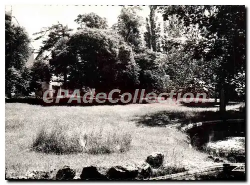 Cartes postales Lirgues Rhone Un coin du Parc