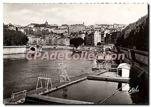 Cartes postales moderne Lyon Vue prise de la Saore et la Croix Rousse