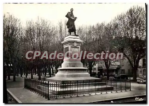Cartes postales moderne Macon S et Le Statue de Lamartine Ne a Macon en 1790 Mort en 1869