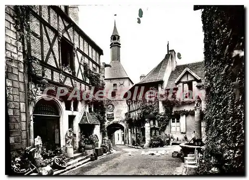 Cartes postales moderne Bourbon Lancy Thermal S et L La Maison de Bois et le Beffroi