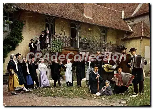 Cartes postales moderne LES GAS DU TSAROLLAIS Groupe Folklorique de CHAROLLES