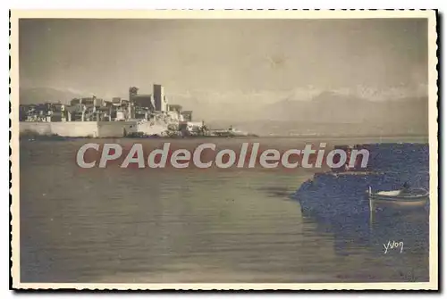 Cartes postales COTE D'AZUR ANTIBES Les Remparts et la chaine des Alpes