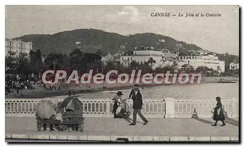 Cartes postales CANNES La Jetee et la Croisette