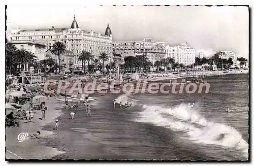 Cartes postales Cannes La Croisette et la plage