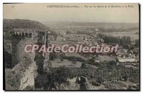 Cartes postales CHevreuse (Seine et Oise) Vue sur les Ruines de la Madeleine et le Vallee