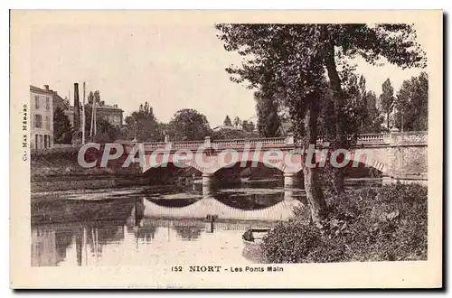 Ansichtskarte AK Niort Les Ponts Main