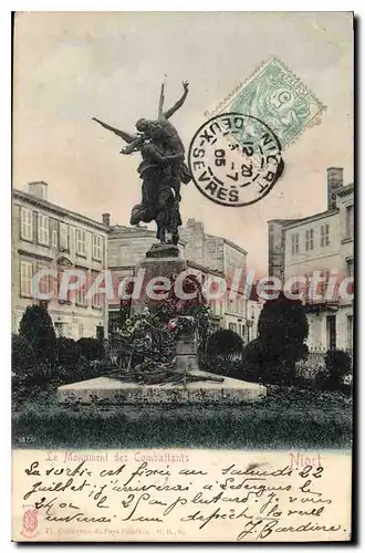 Ansichtskarte AK Niort Le Monument des Combattants