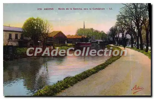 Cartes postales Amiens Bords de la Somme vers la Cathedrale