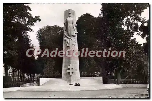 Cartes postales Amiens (Somme) Monument au Generale Leclerc par Joel et Jan Martel