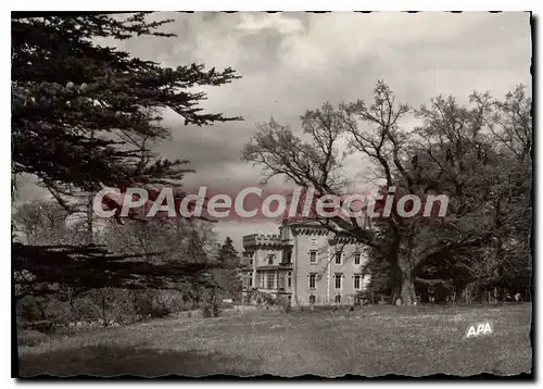 Cartes postales moderne Touscayrats Verdalle (Tarn) Le Centre Familial et Menager rural Vue de la Prairie