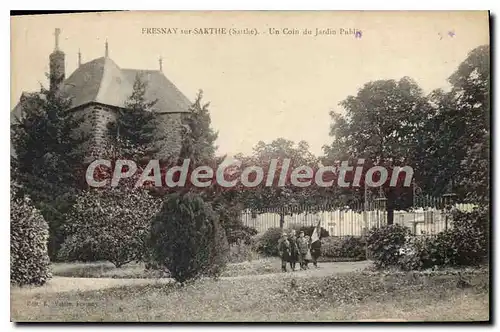 Ansichtskarte AK Fresnay sur Sarthe Un coin du Jardin Public