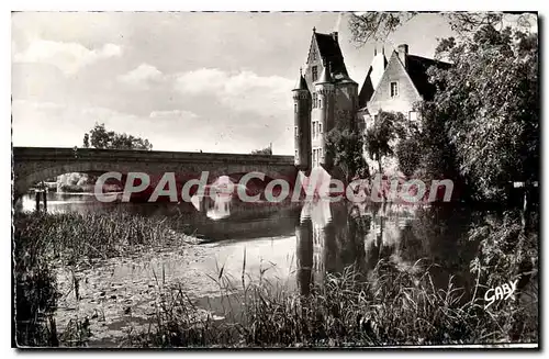 Cartes postales La Fleche Sarthe Le Pont des Carmes et le Chateau