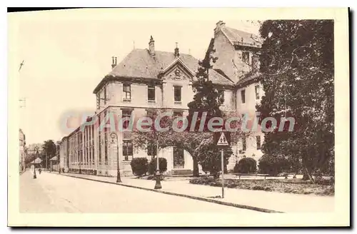 Cartes postales Lycee national de garcons de Chambery le square Jules Daisay et le pavillon des classes