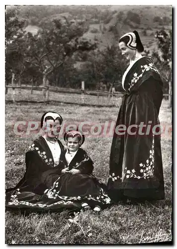 Moderne Karte Costumes de Savoie Jeunes filles de Bourg Saint Maurice portant le costume traditionnel la Fron