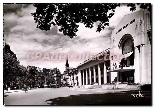 Cartes postales moderne Aix les Bains Etablissement Thermal et la rue Davat