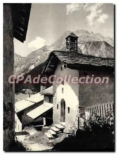 Cartes postales moderne La chapelle au coeur du village