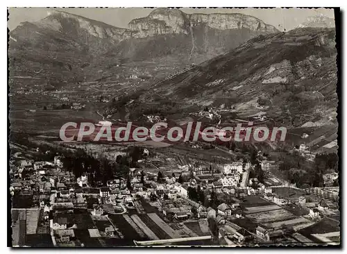 Cartes postales Challes les Eaux Savoie vue generale aerienne dans le fond le Nivolet et le Pennay