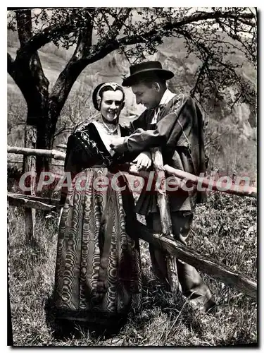 Cartes postales moderne Costumes de Savoie les Frontieres groupe Folklorique de Tarentaise Bourg Saint Maurice Savoie C