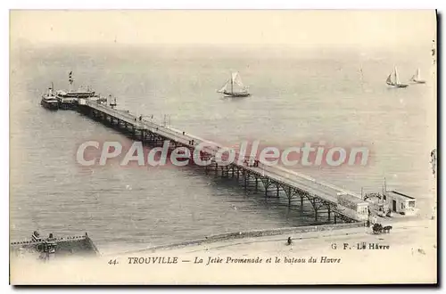 Ansichtskarte AK Trouville La Jetee Promenade et le bateau du Havre