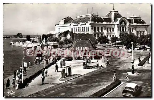 Ansichtskarte AK Trouville Reine des Plages Le Casino vu de l'Hotel de Ville