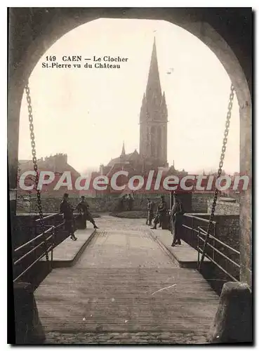 Ansichtskarte AK Caen le Clocher St Pierre vu du chateau