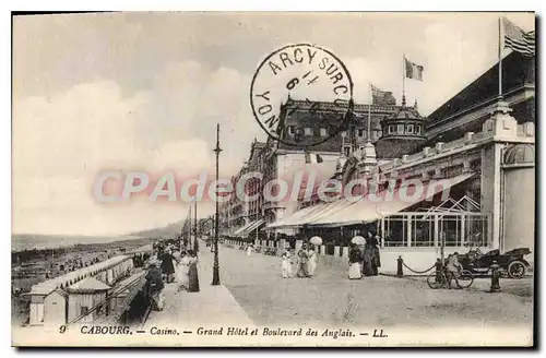 Cartes postales Cabourg casino grand hotel et boulevard des Anglais