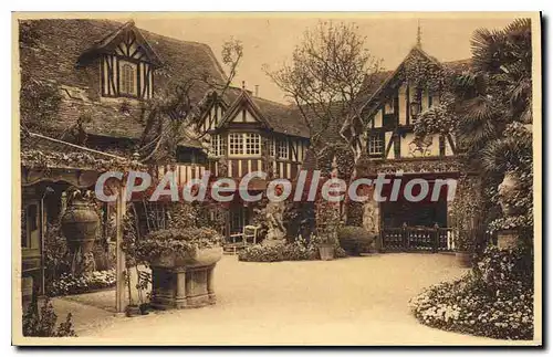 Cartes postales Hostellerie Guillaume le Conquerant Dives sur Mer la Cour de la Pucelle