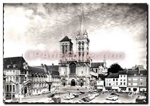 Cartes postales moderne Lisieux Calvados la cathedrale Saint Pierre et Place Thiers