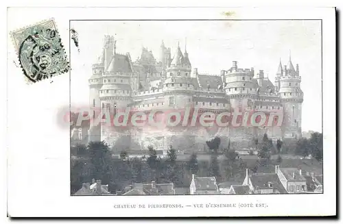 Cartes postales Chateau de pierrefonds vue d'ensemble Cote est