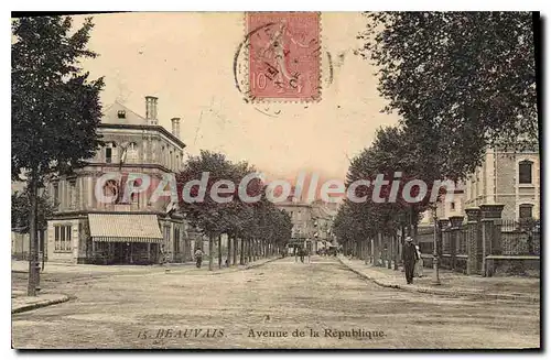 Cartes postales Beauvais Avenue de la Republique