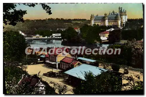 Cartes postales moderne Pierrefonds le chateau l'Etangs et la gare