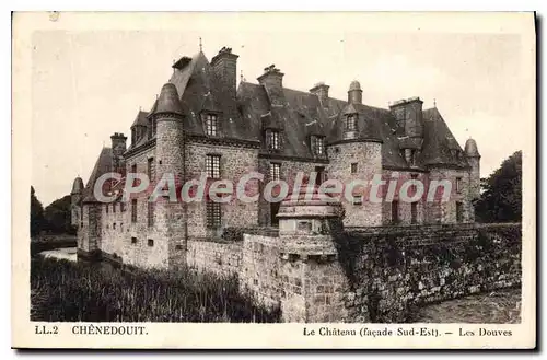 Cartes postales Chenedouit le chateau facade Sud Est les Douves