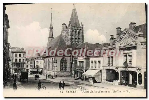 Cartes postales Laigle Place Saint Martin et l'eglise