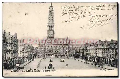 Cartes postales Arras l'Hotel de ville et la petite Place