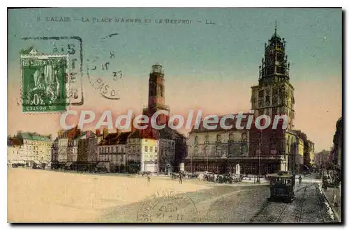 Cartes postales Calais la place d'Armes et le Beffroi