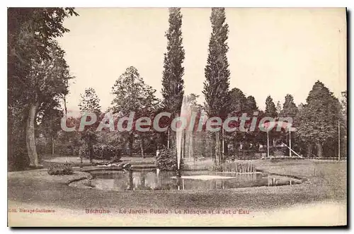 Cartes postales Bethune le jardin public le Kiosque et le Jet d'eau