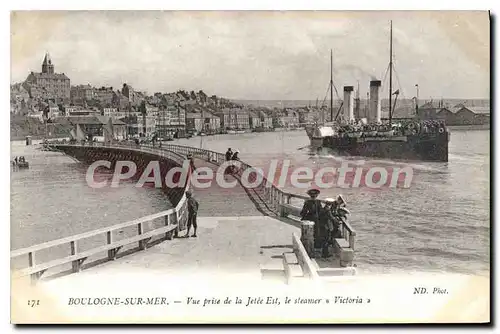 Cartes postales Boulogne sur Mer vue prise de la Jetee Est le Steamer Victoria