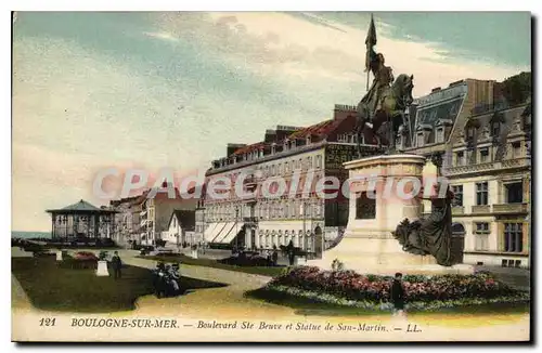 Cartes postales Boulogne sur Mer Boulevard Ste Beuve et statue de San Martin