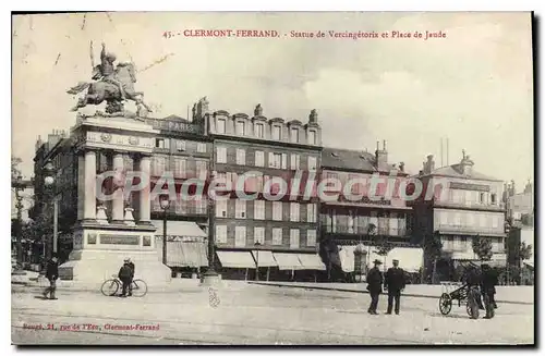 Cartes postales Clermont Ferrand Statue de Vercingetorix et Place de Jaude